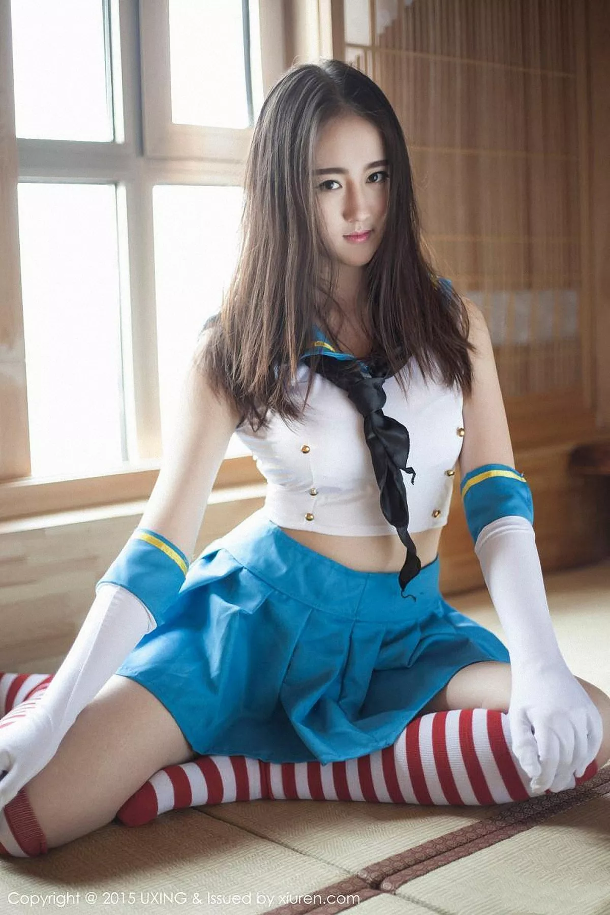 王朝朝写真