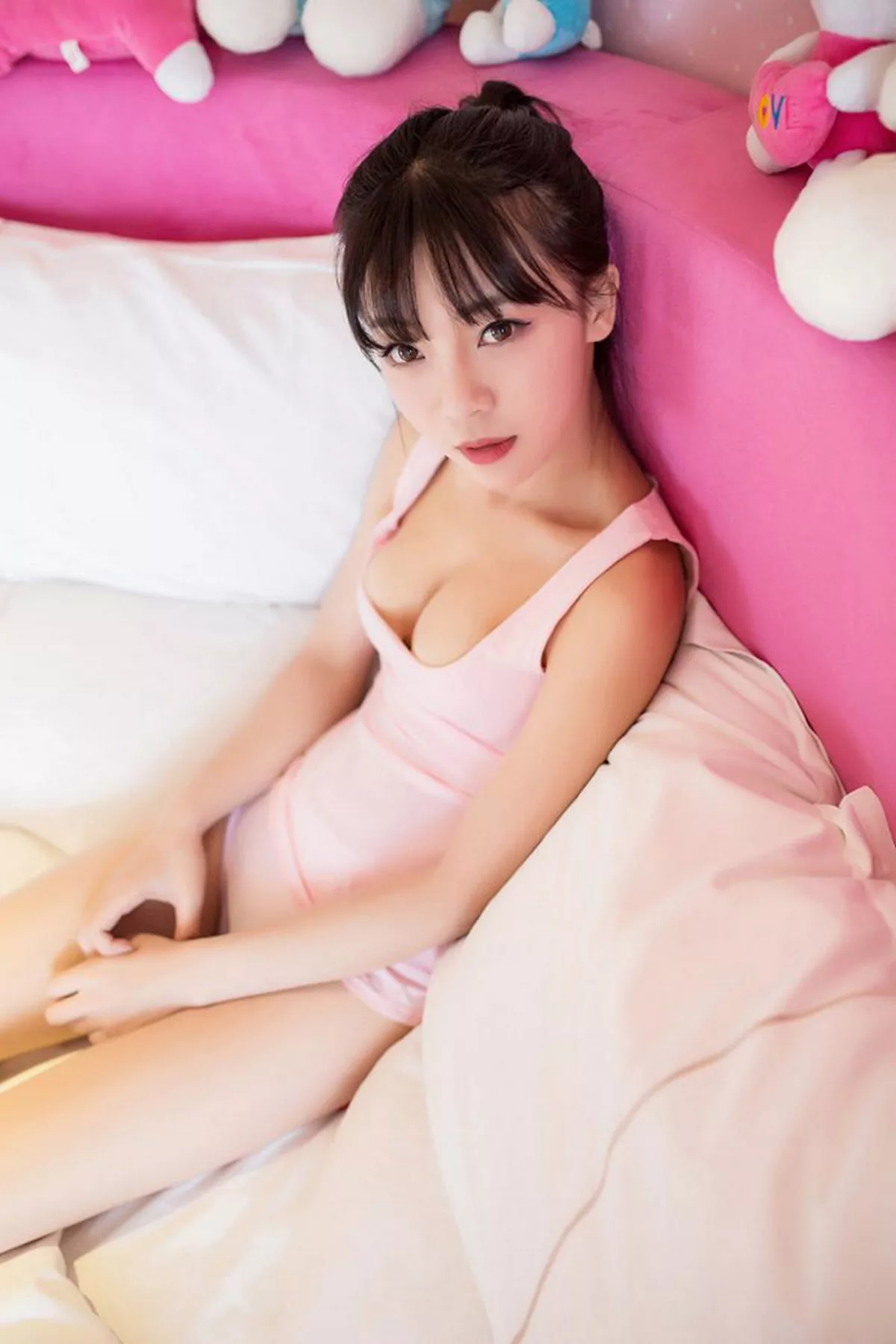 Mio莉莉丝写真