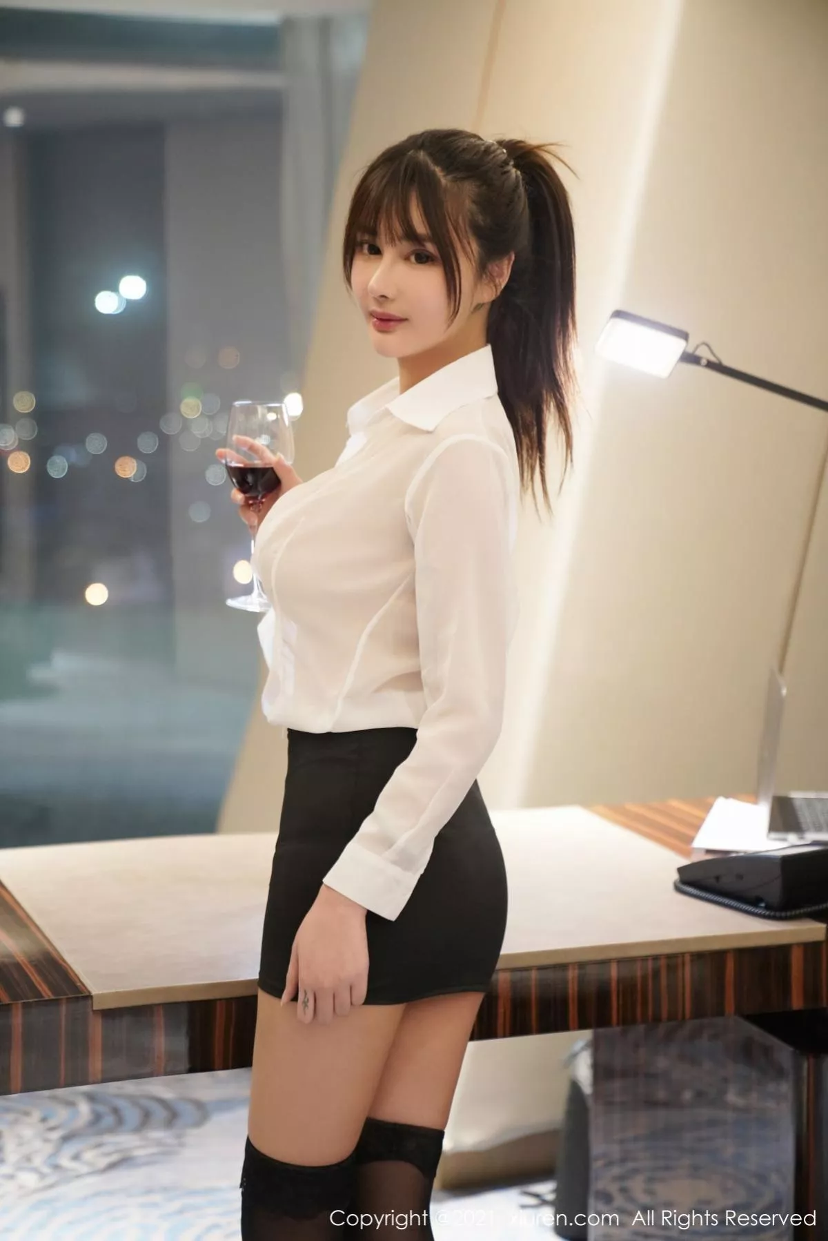 萌奈子写真