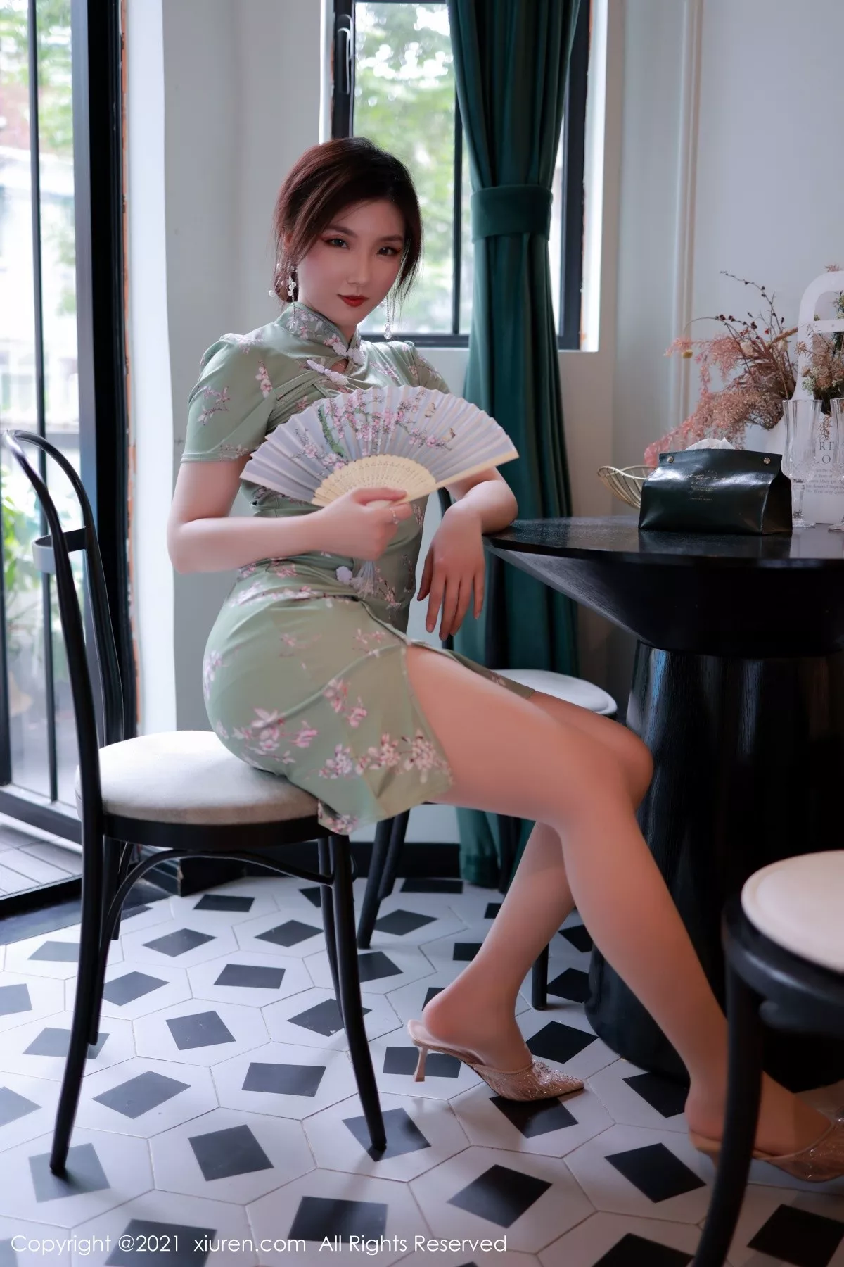 刘艾琳写真