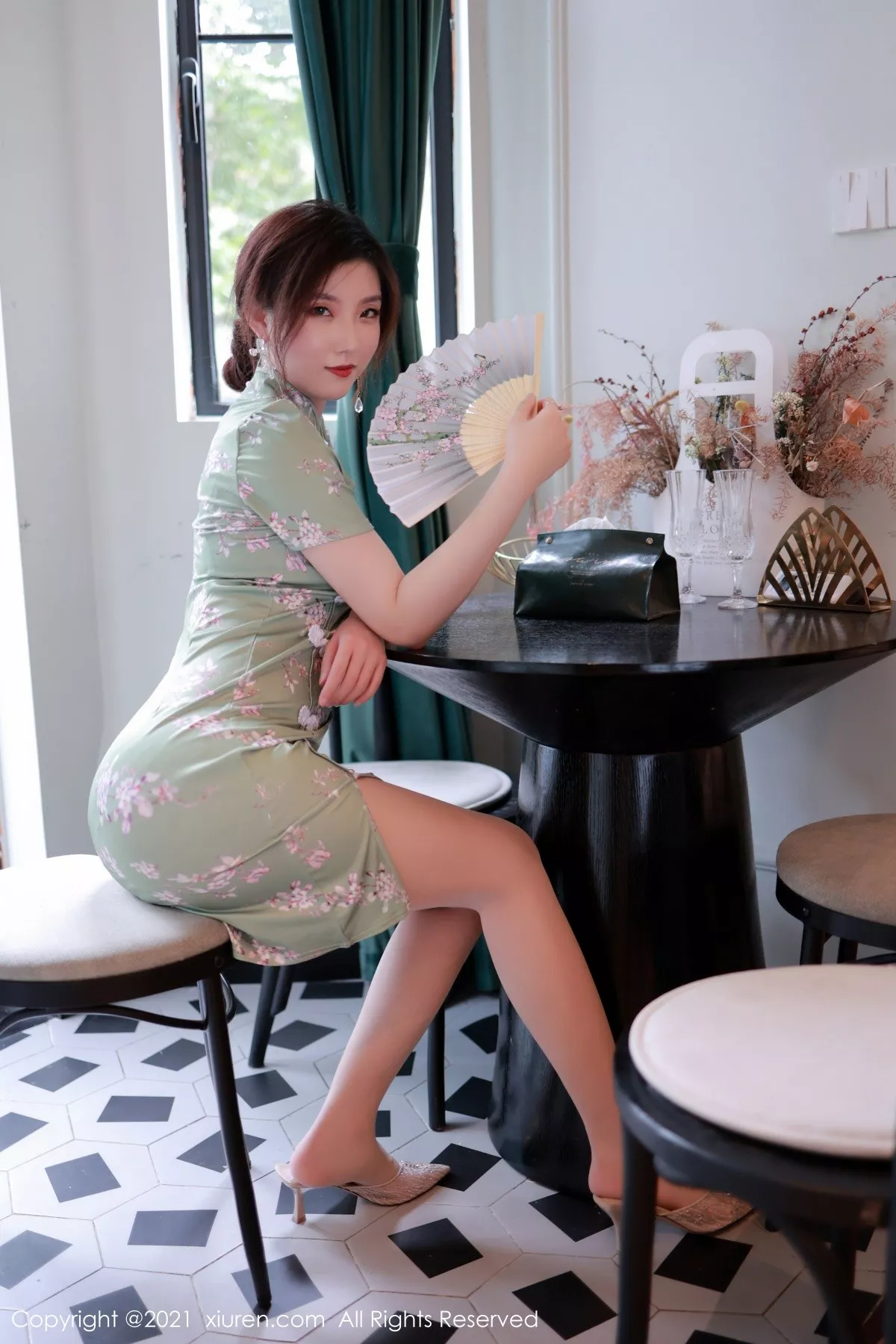 刘艾琳写真