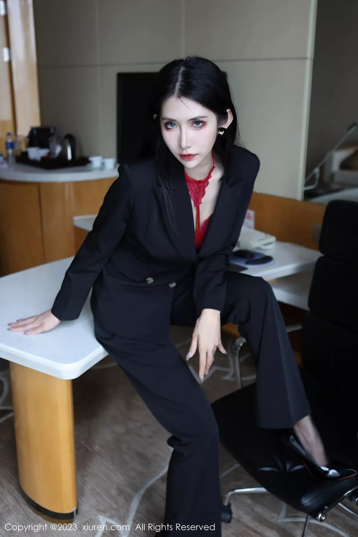 依娜写真