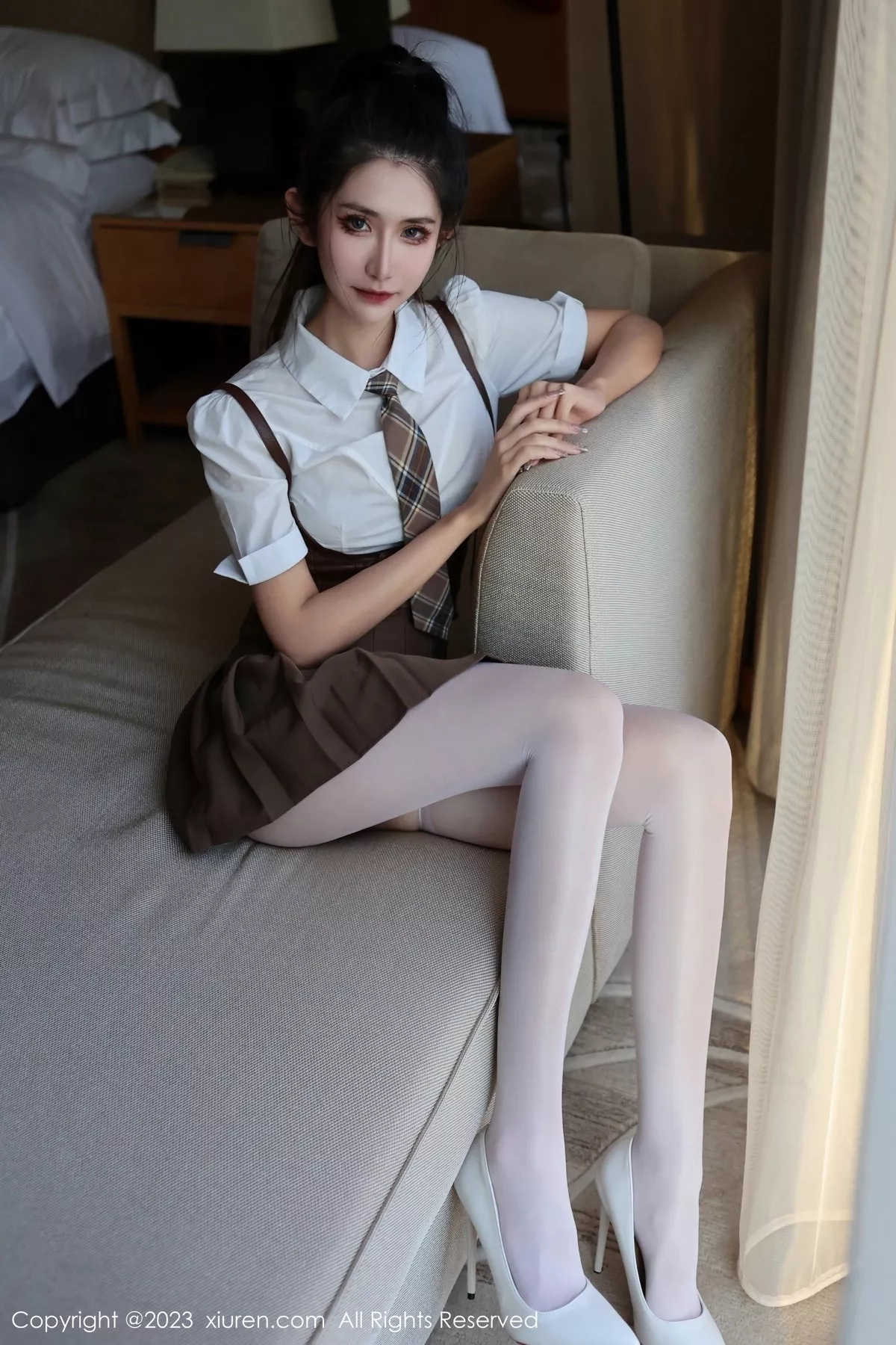 依娜写真