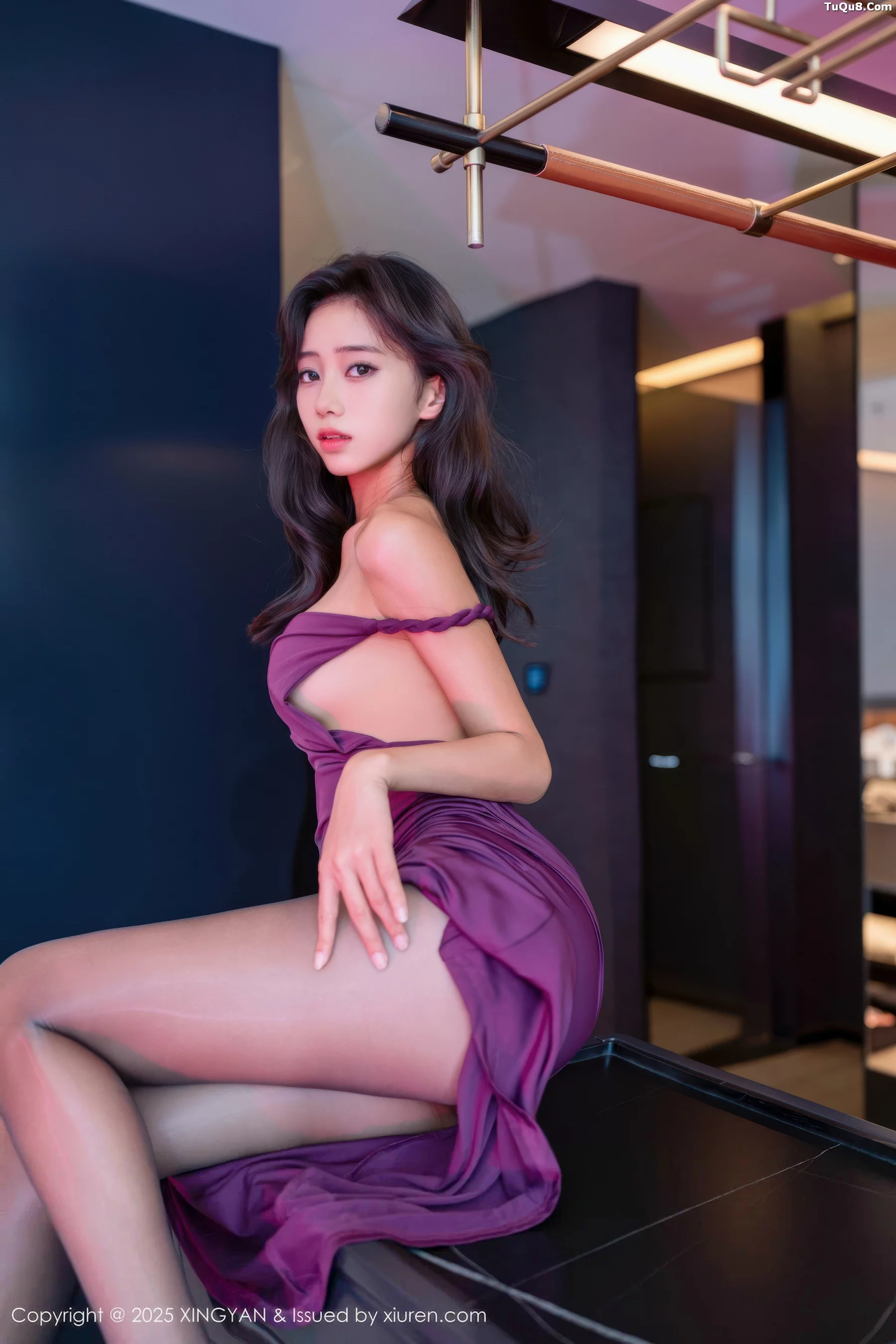 秀人集.com_[XINGYAN星颜社]VOL.407_模特时安安性感紫色连衣长裙配超薄黑丝秀柔美身段诱惑写真76P