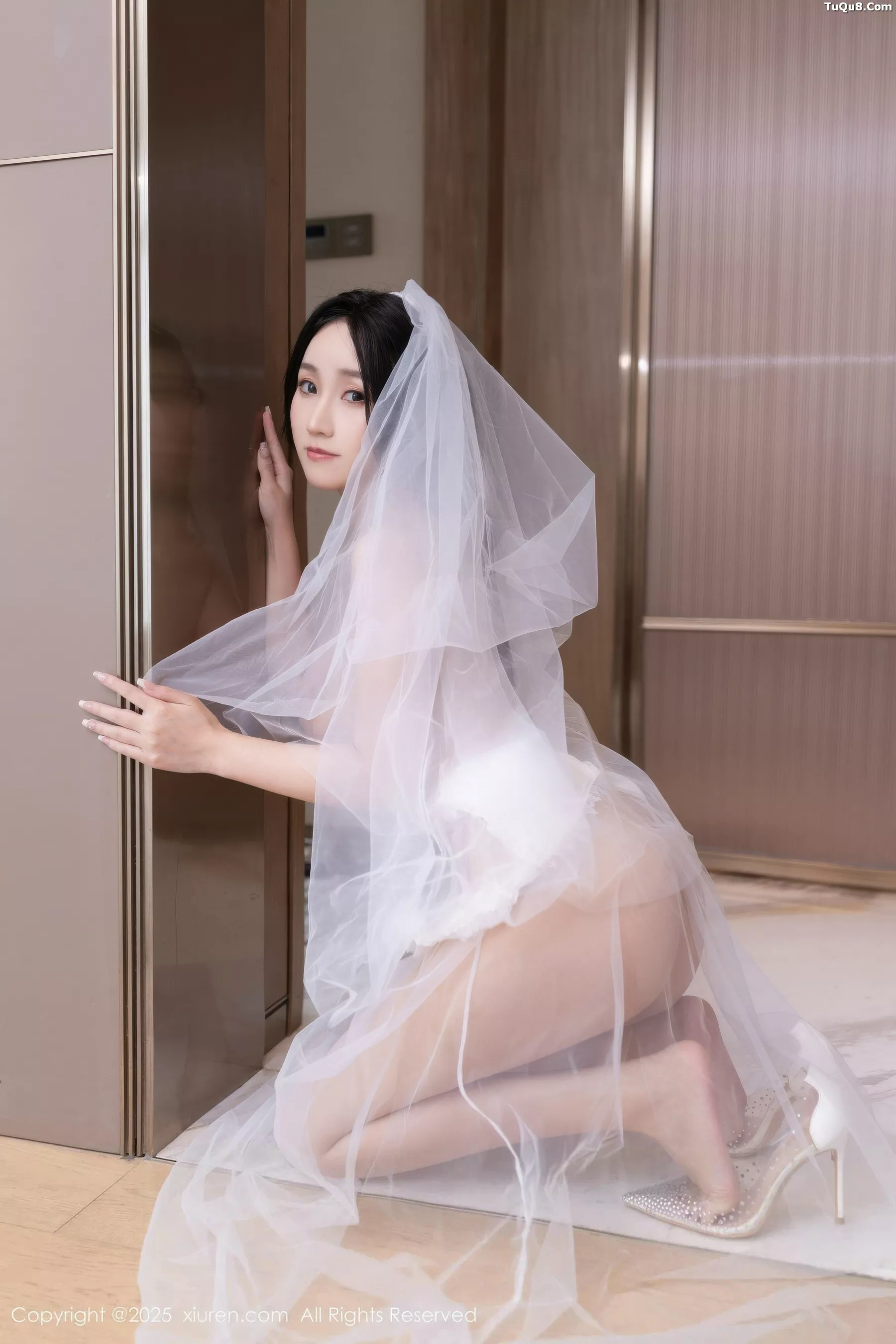 秀人集.com_[XiuRen秀人网]No.10871_模特杏子Yada性感轻透白色婚纱配肉色丝袜秀曼妙身姿诱惑写真70P