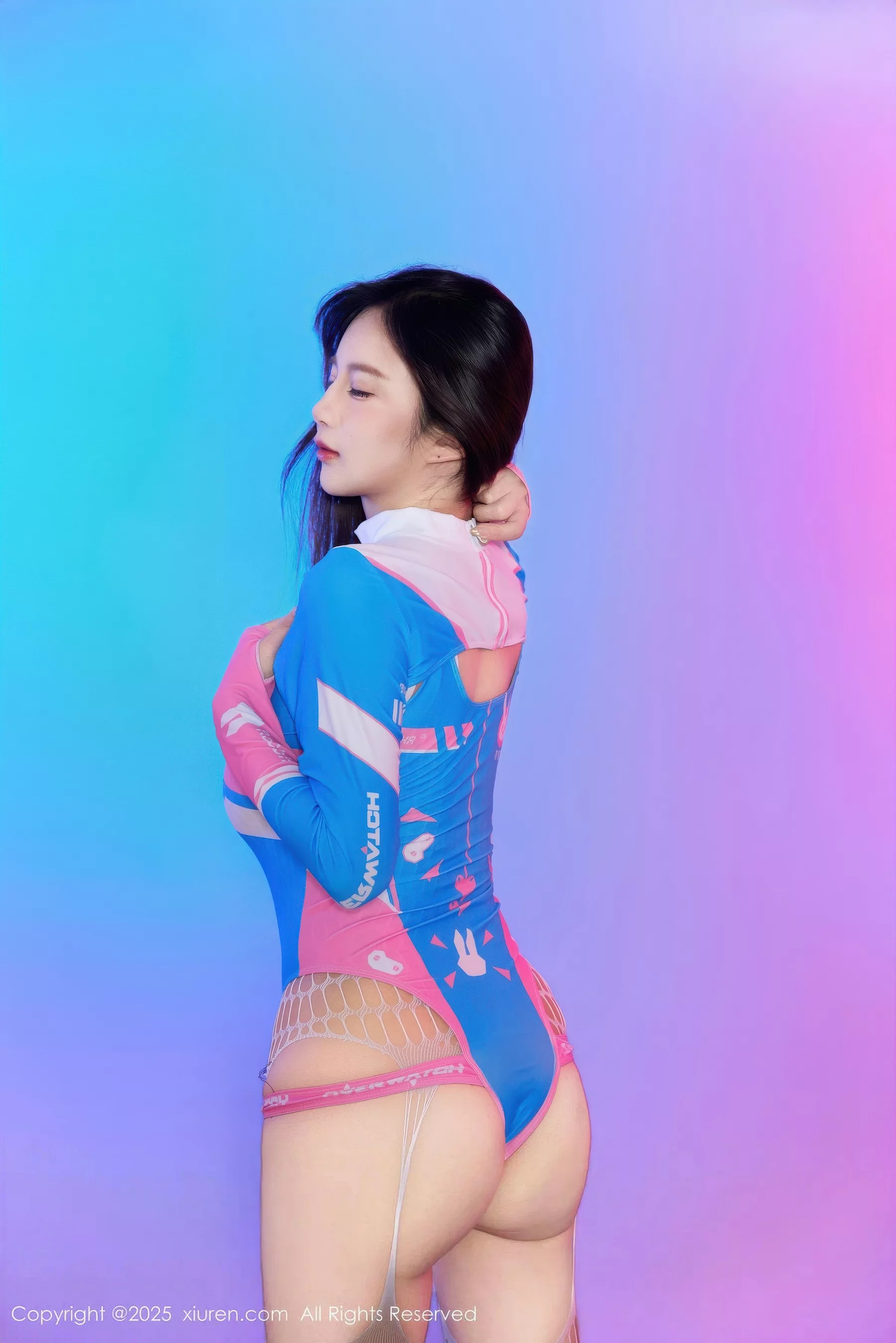 秀人集.com_[XiuRen秀人网]No.10886_模特小肉肉咪性感Cosplay装扮白色连体网袜秀凹凸身材诱惑写真62P