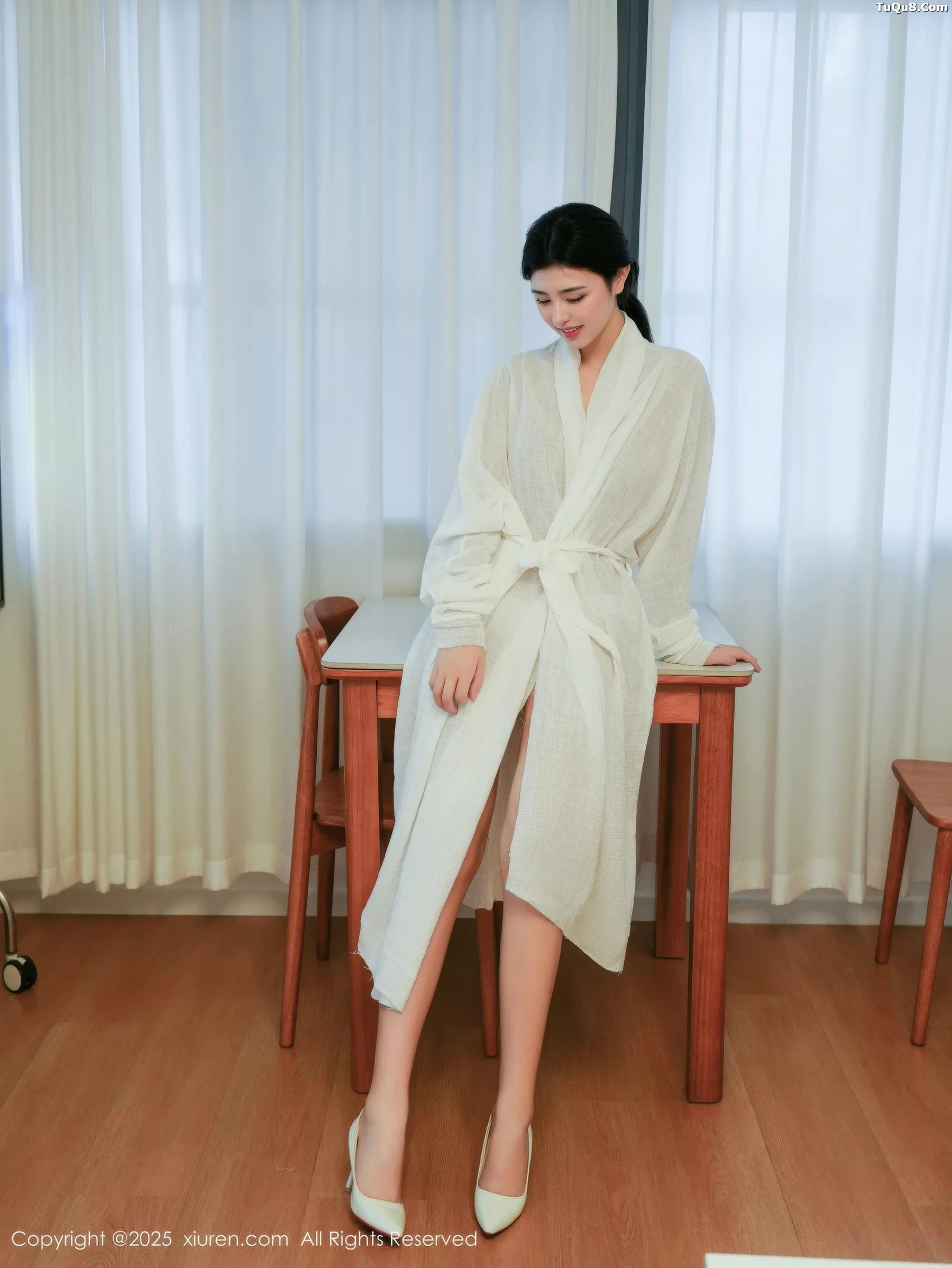 秀人集.com_[XiuRen秀人网]No.10920_模特林悦溪儿性感白色长浴袍配白色高跟秀修长美腿撩人诱惑写真53P