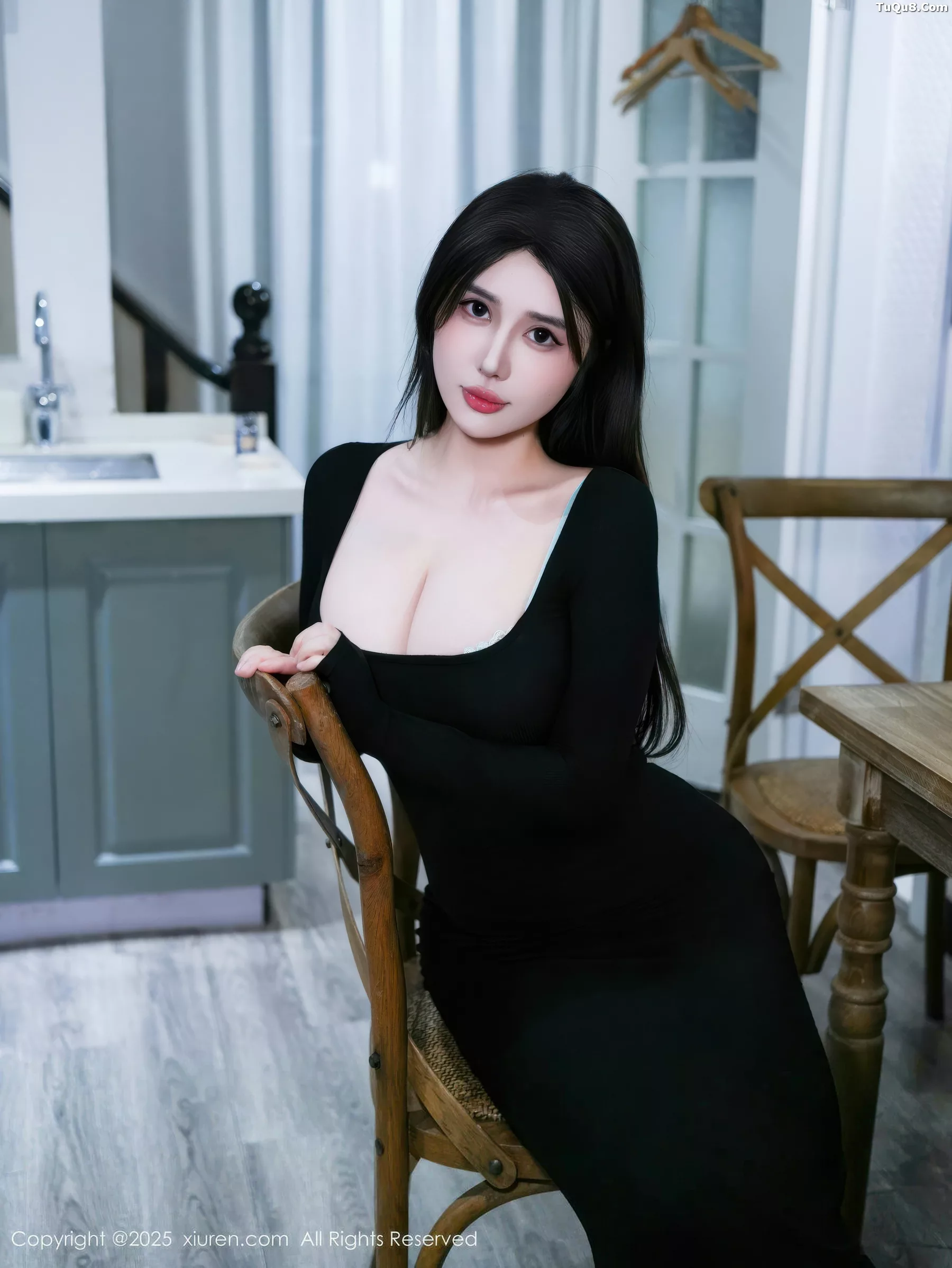 秀人集.com_[XiuRen秀人网]No.10933_模特合集美女蕾蕾醒了没性感内衣配白丝吊袜秀丰腴身姿诱惑写真69P