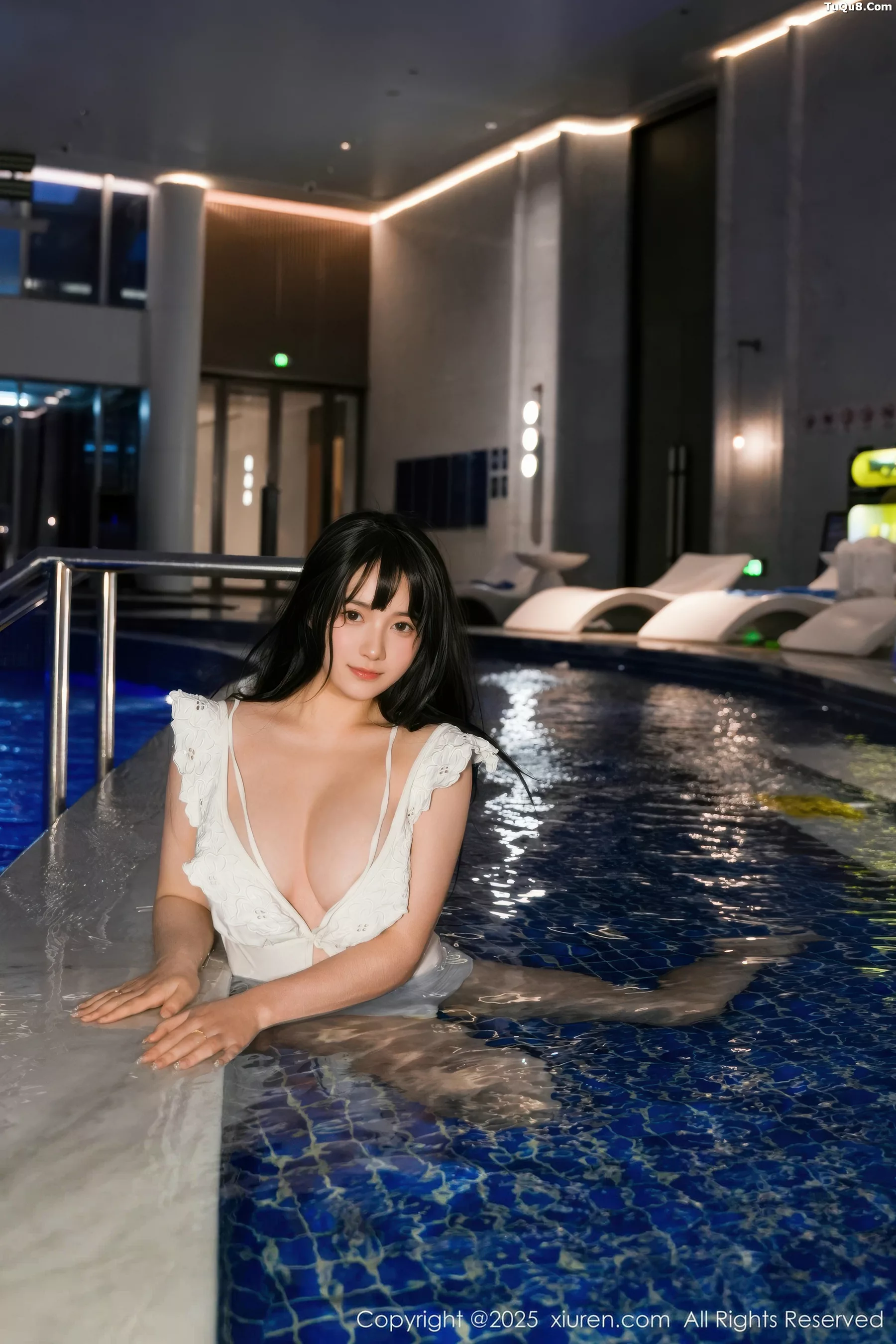 秀人集.com_[XiuRen秀人网]No.10959_模特软情泳池场景性感白色比基尼秀完美身材迷人诱惑写真71P