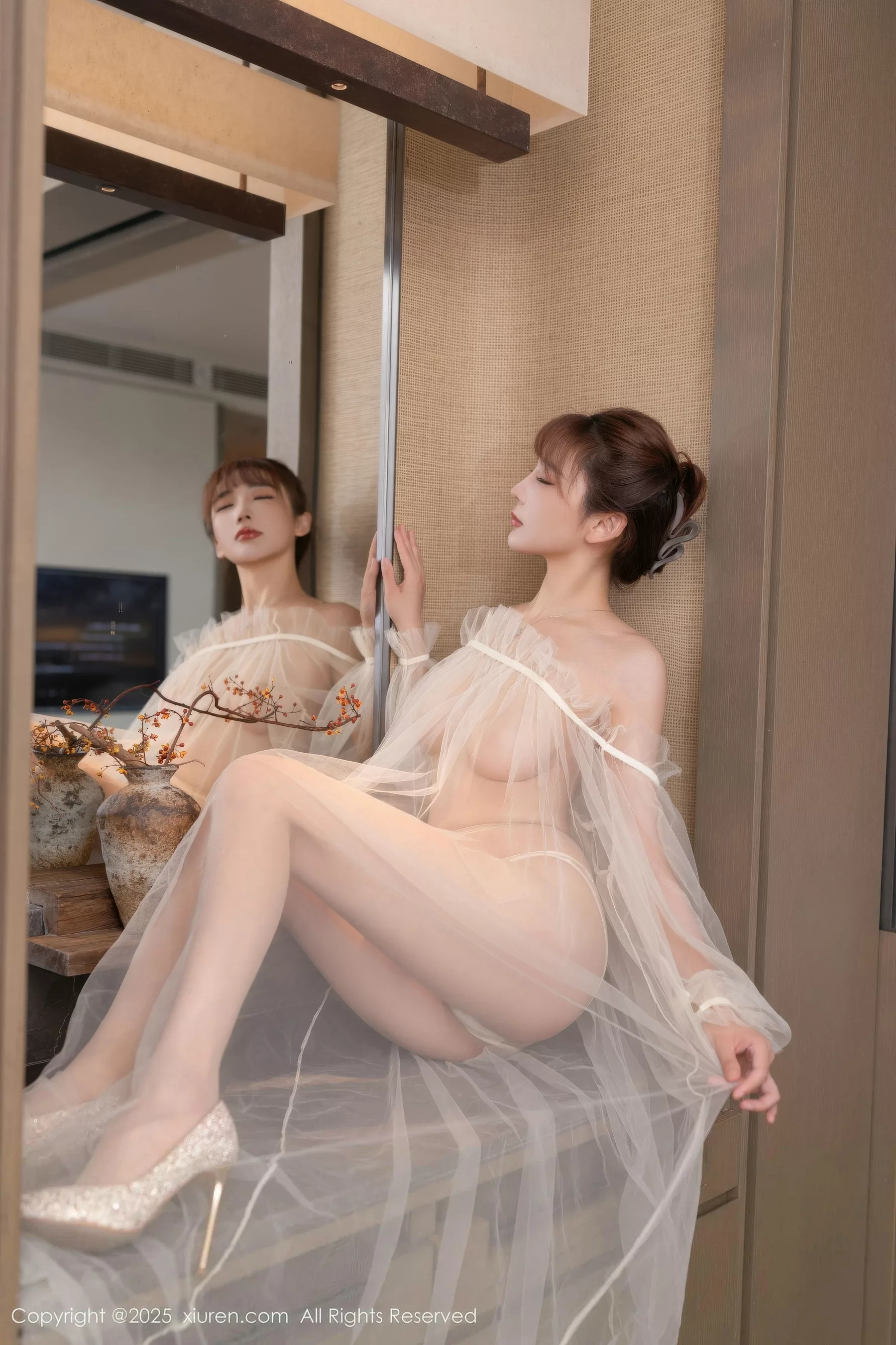 秀人集.com_[XiuRen秀人网]No.10903_模特陆萱萱性感轻透白色薄纱配超薄肉丝秀柔美身姿惹火诱惑写真70P