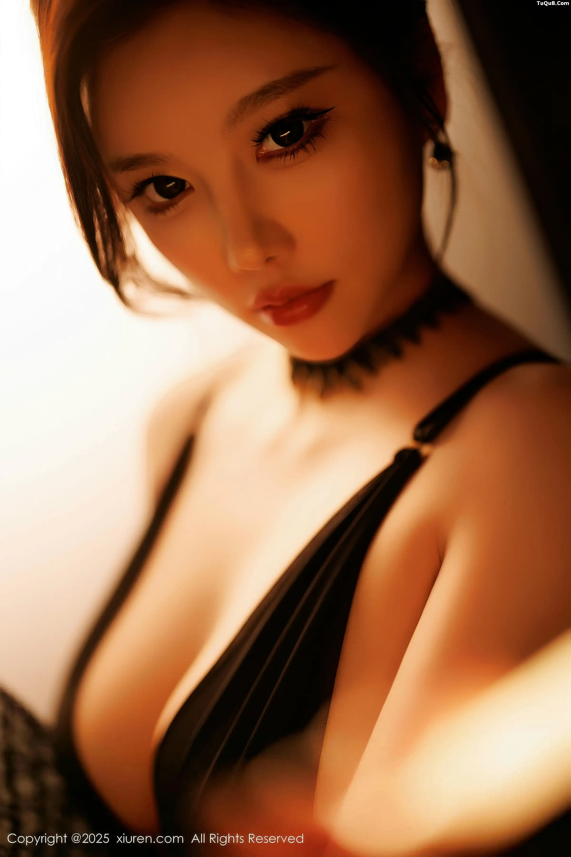 秀人集.com_[XiuRen秀人网]No.11013_女神CHENCHEN.性感黑色情趣内衣配黑丝袜秀丰腴身材诱惑写真83P