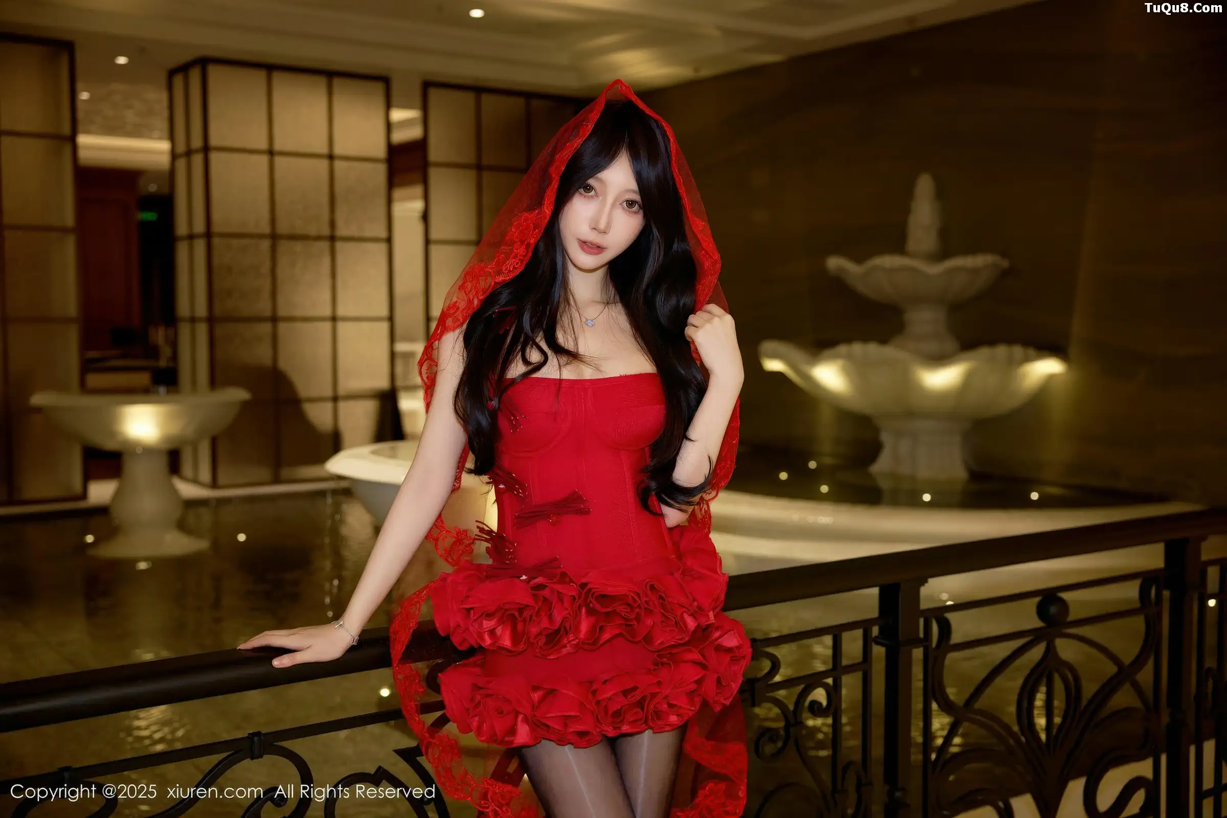 秀人集.com_[XiuRen秀人网]No.11136_模特玥儿玥er圣诞主题性感红色连衣短裙配开档黑丝秀美腿诱惑写真78P